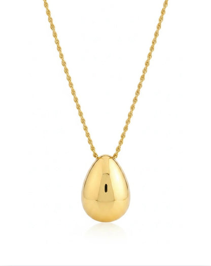 Metal Teardrop Pendant Necklace